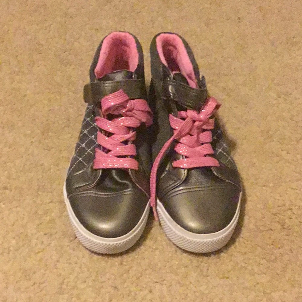 Kids sparkly shoes